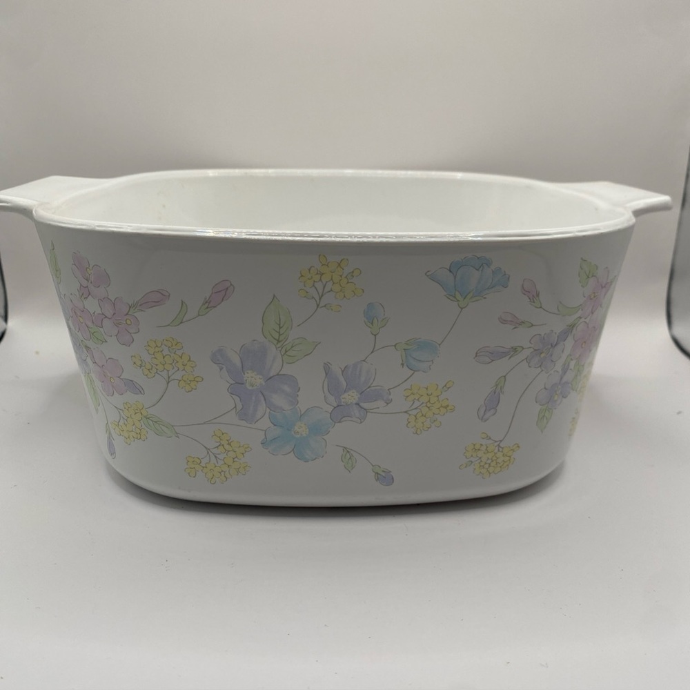 Vintage Corning Ware Pastel Bouquet 3 Liter Dish